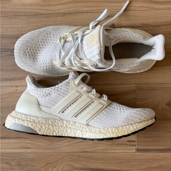 Adidas ultra boost shoes - Picture 1 of 3